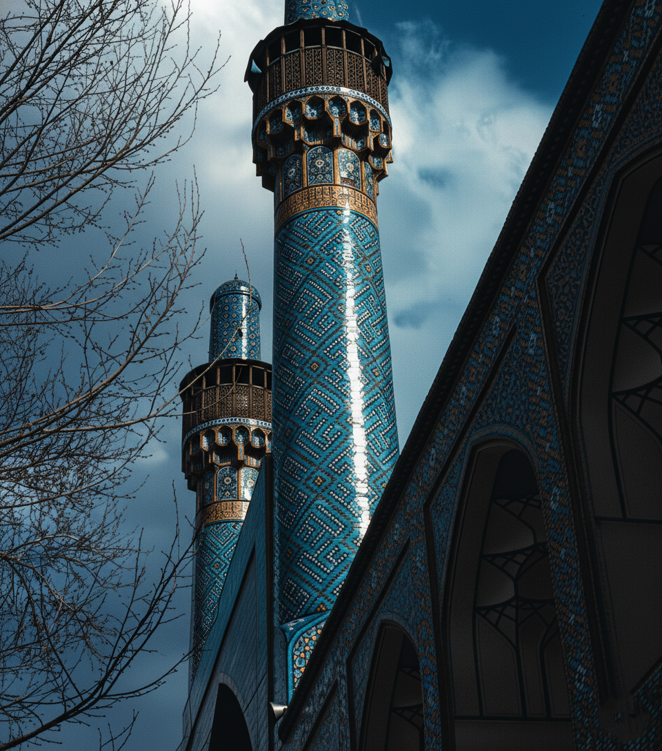 Isfahan Isfahan Chaharbagh School  3.png