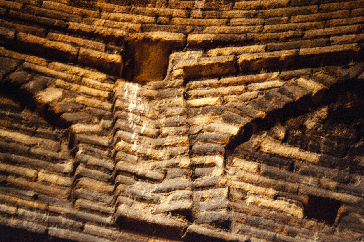 Iran Kharaghan Towers 5.png