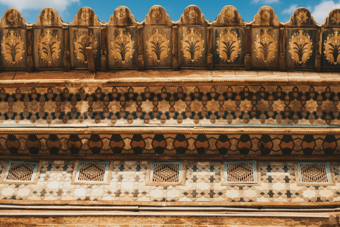 Isfahan Chehel Sotoun palace 8.png