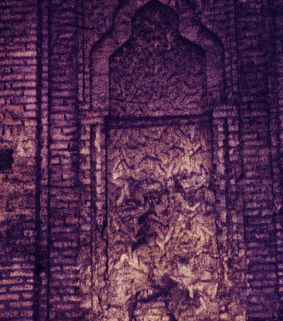 Iran Kharaghan Towers 6.png