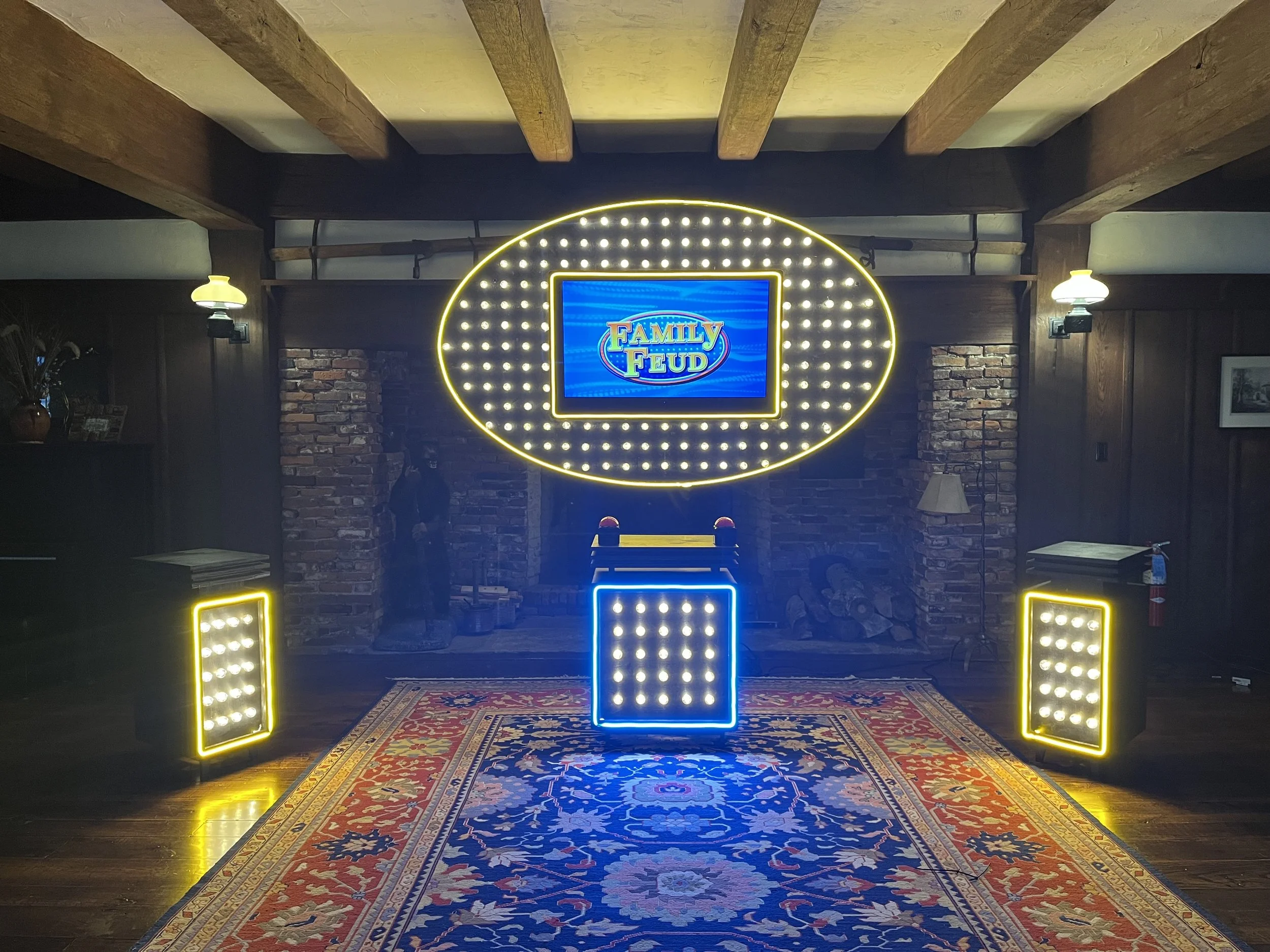 Family Feud prop 