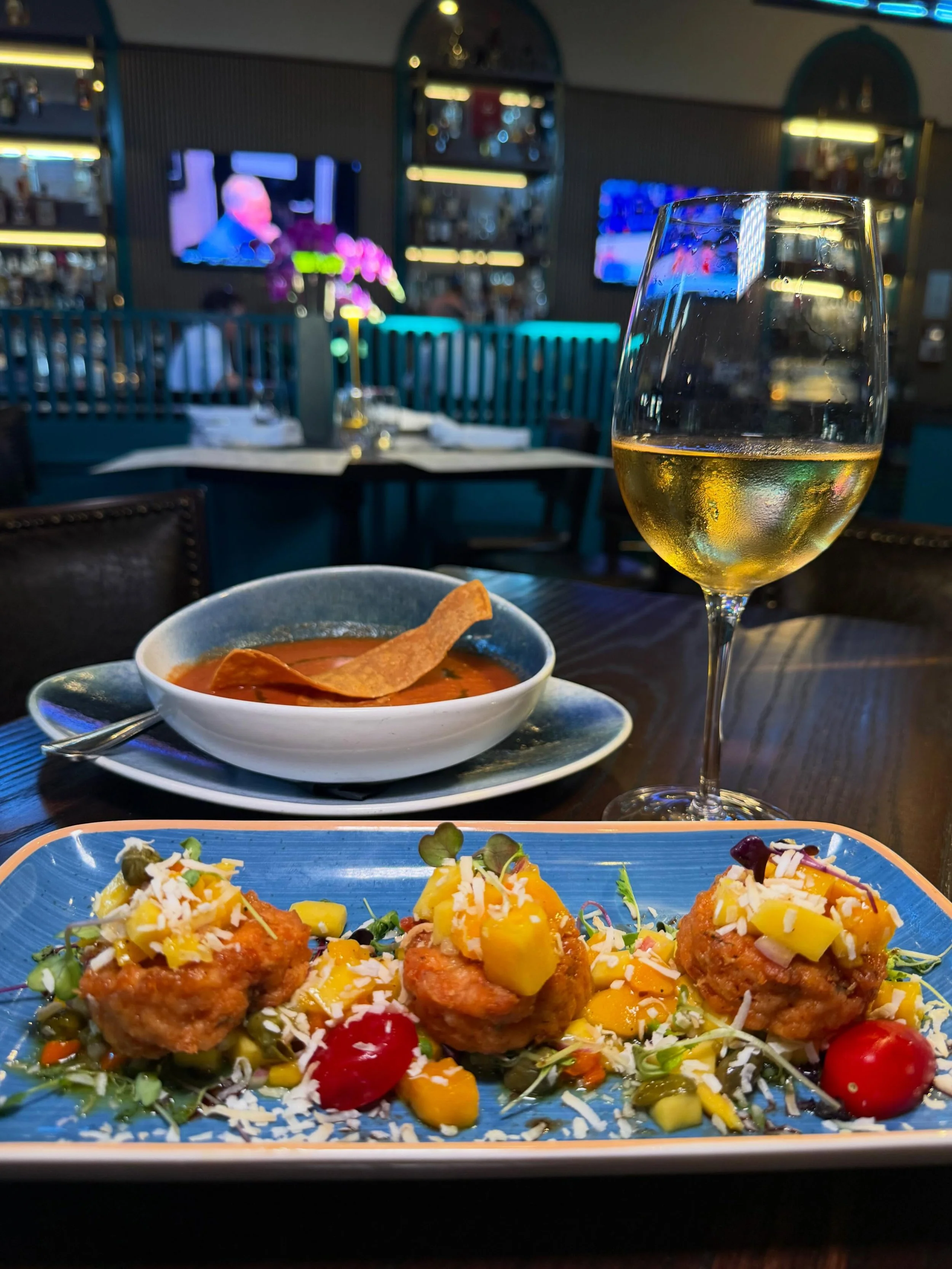 All new specials to love have just dropped at Il Villaggio!🥭🍴