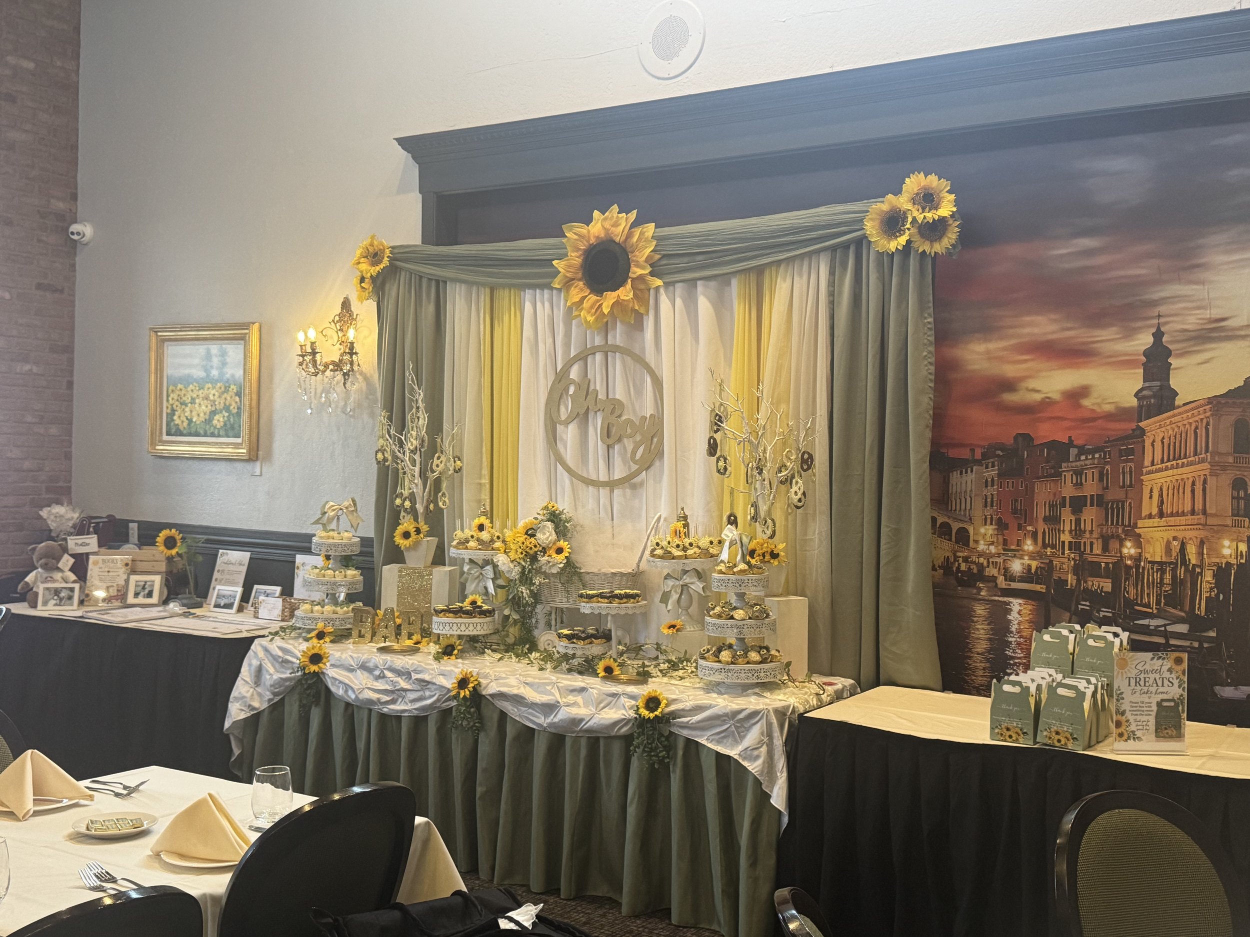 Il Villaggio Fountain Room .JPG