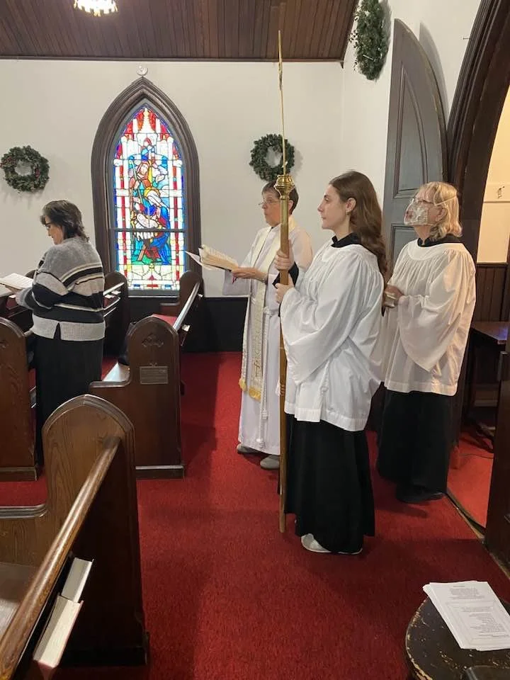 Megan processional.jpg