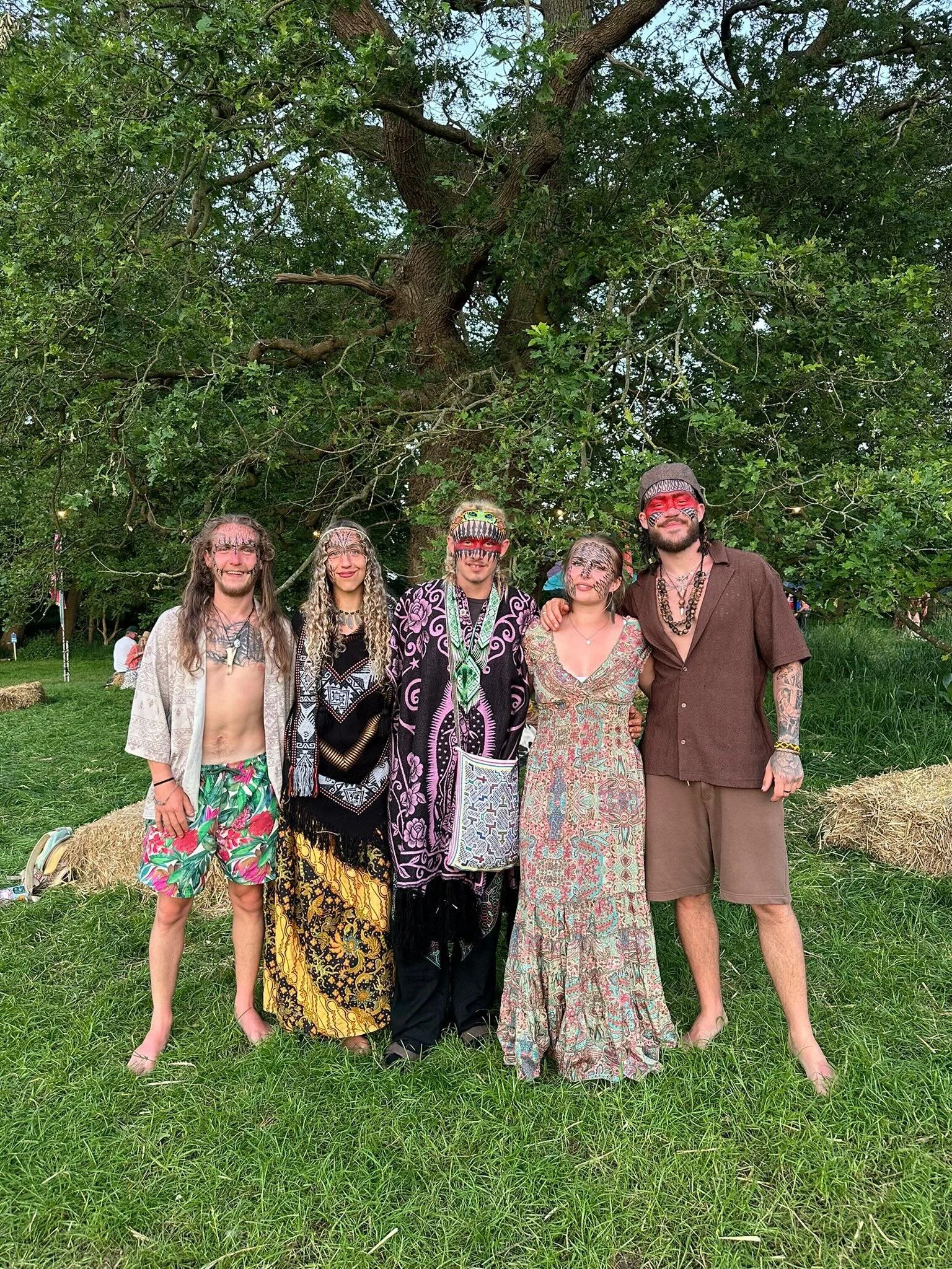 My Soul feels Revolutionised 🙏

Thank you @soul.revolution.festival for this amazing weekend 🙌 and thank you to my brothers and sisters for making it an amazing experience 🙏

Until next time, HAUXXX🪶💚