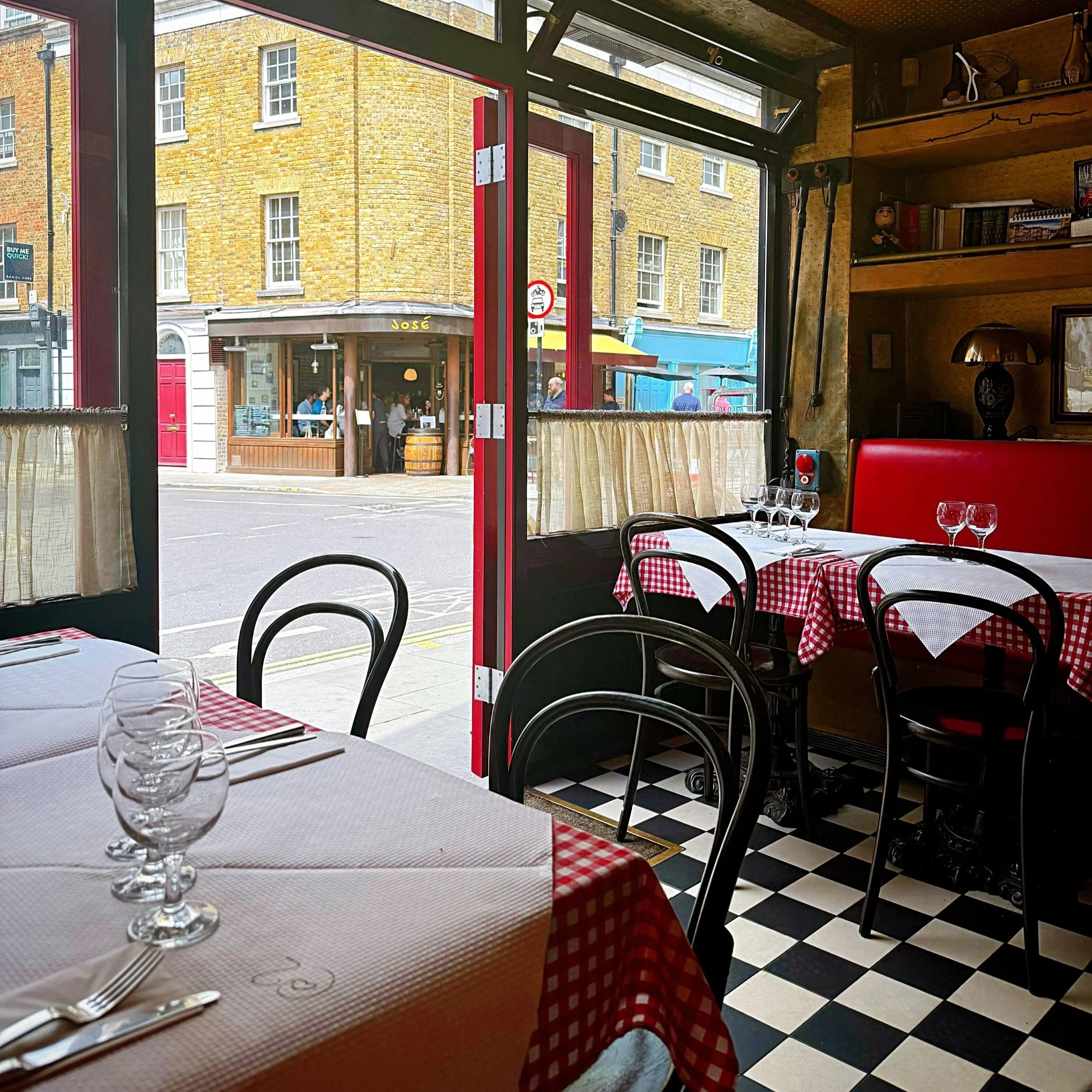 Casse-Croûte, London