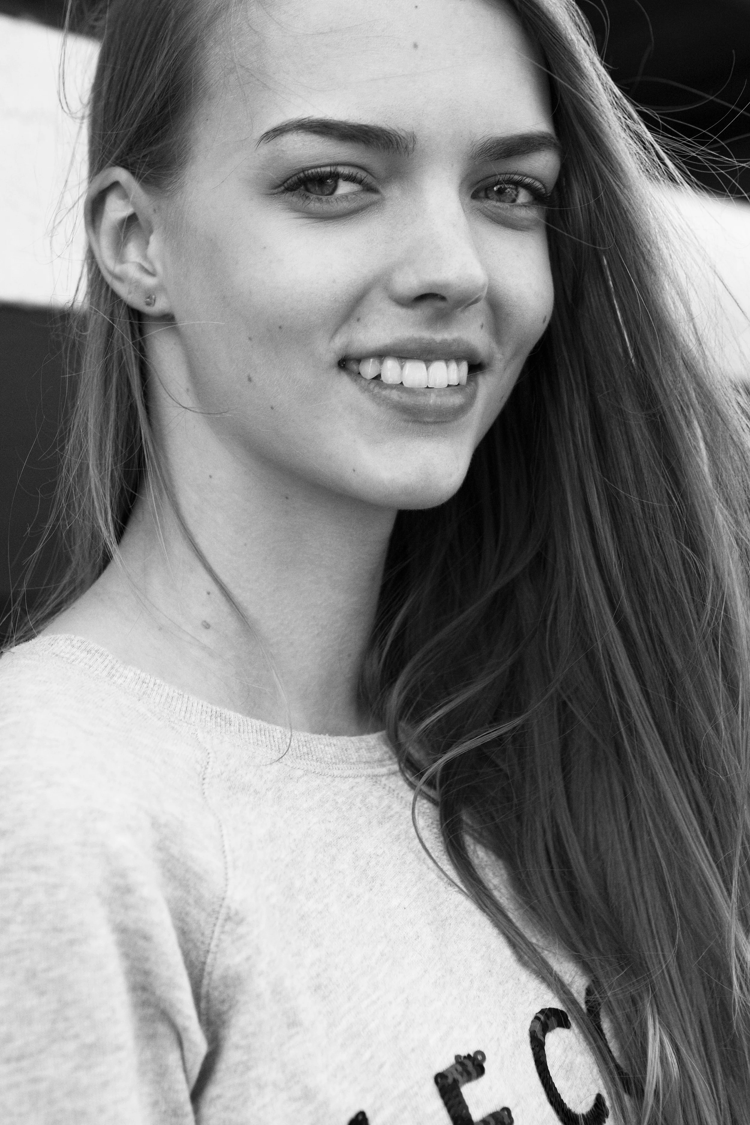 NELL17.jpg