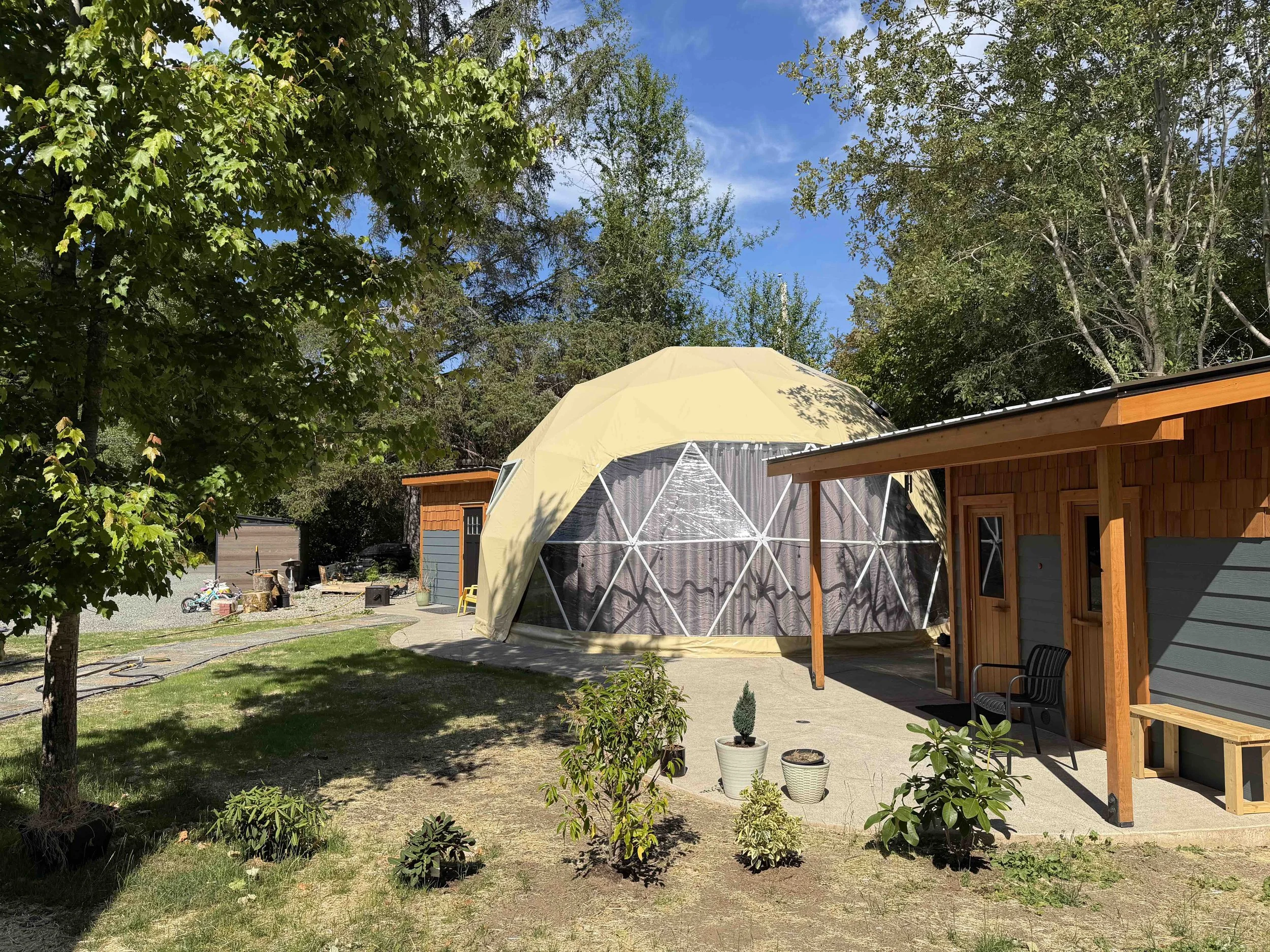 Domesaunaoutside1.jpg