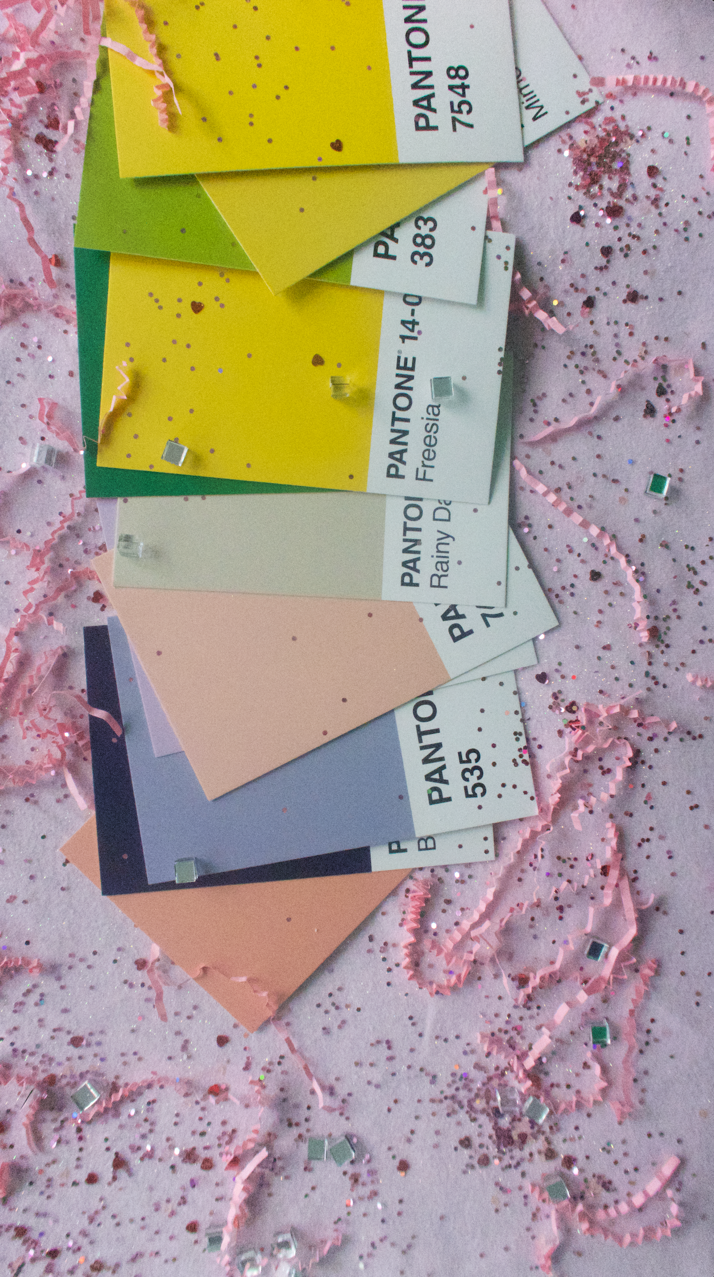 ASMR Color Reading (No Contact ASMR)