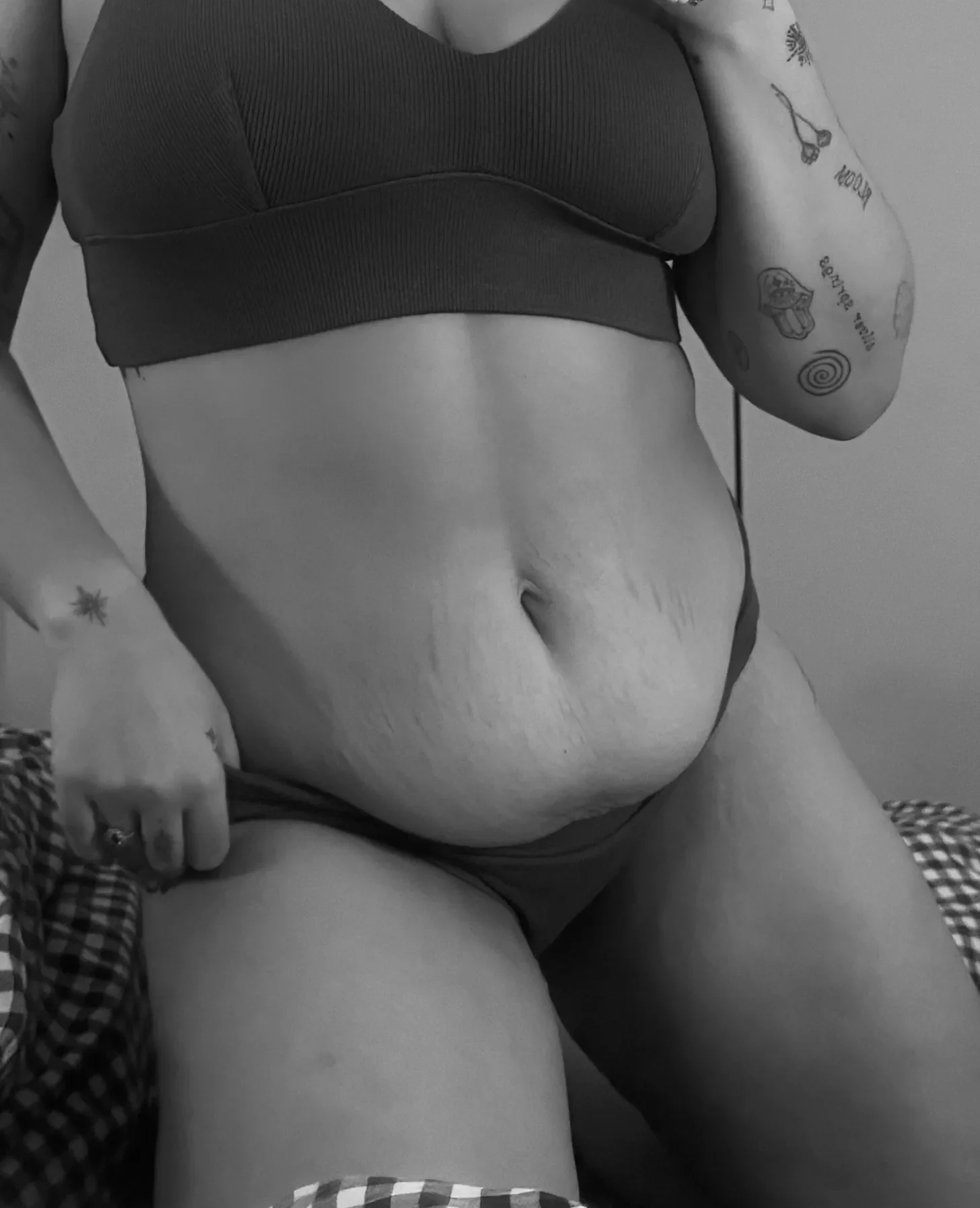 I Saw My Stomach in a Video Today — And Everything Unravelled
