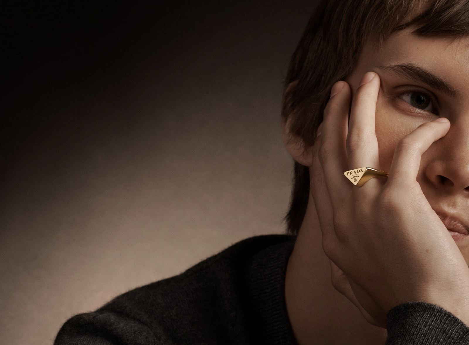 Prada, l’or éternel - la force, la passion et la présence