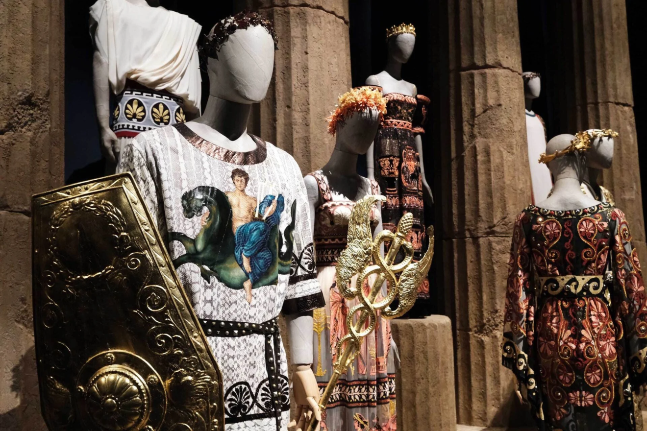 Dolce &amp; Gabbana présente à Paris : Du Cœur à la Main