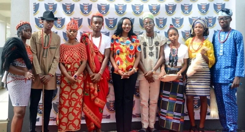 Dr. Mrs Remi Duyile and Students of HOMAJ Schools