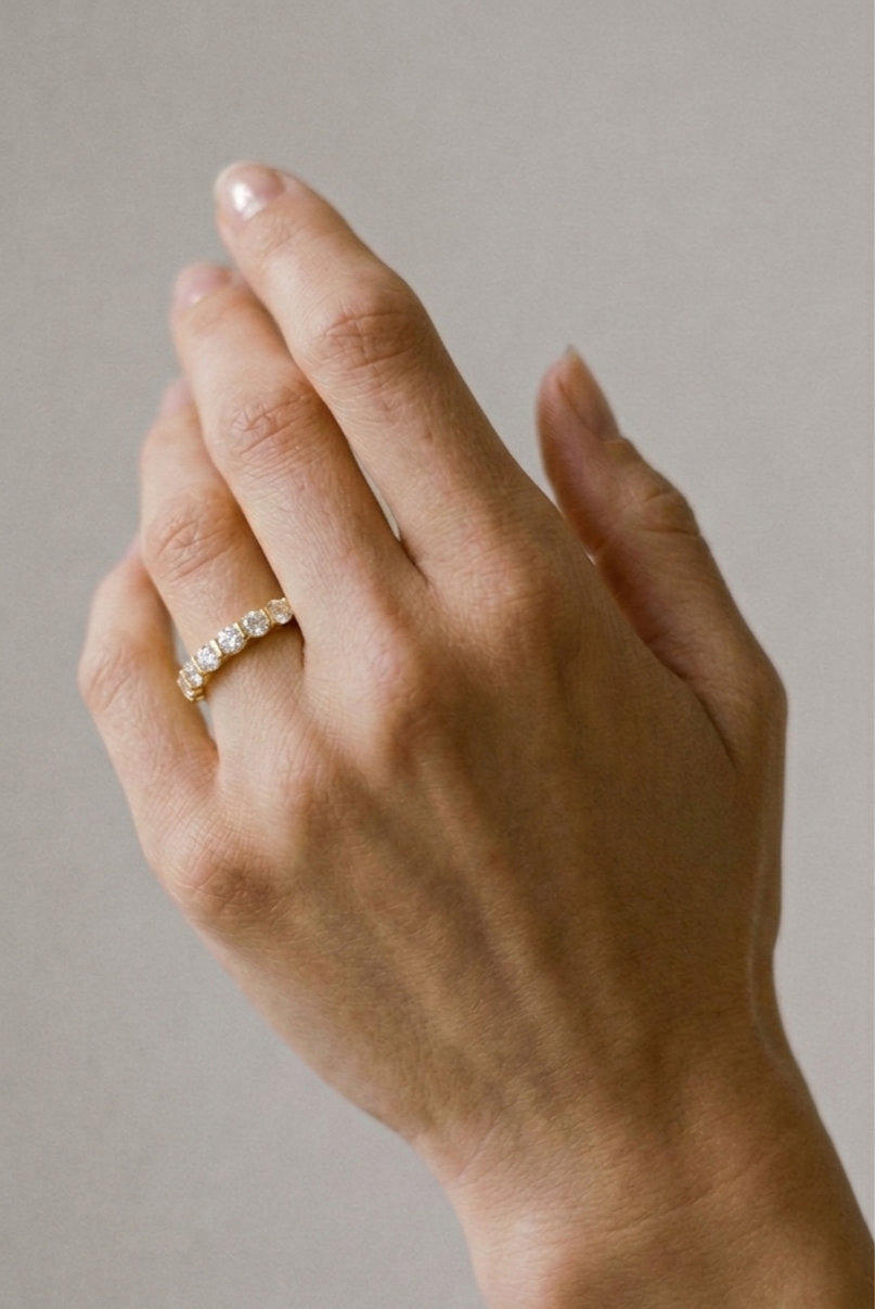 semi+eternity+ring.png
