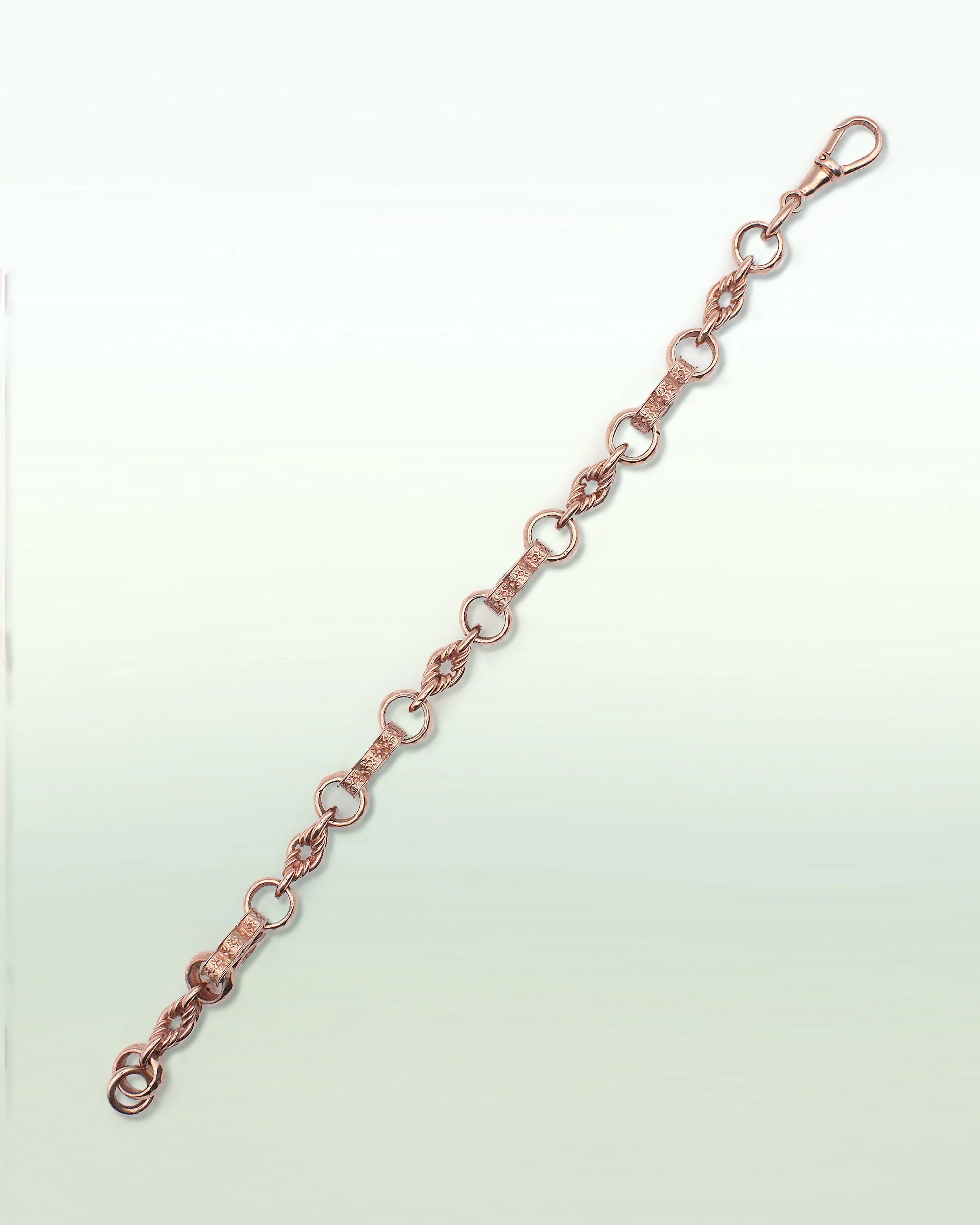 bracelet3c.jpg