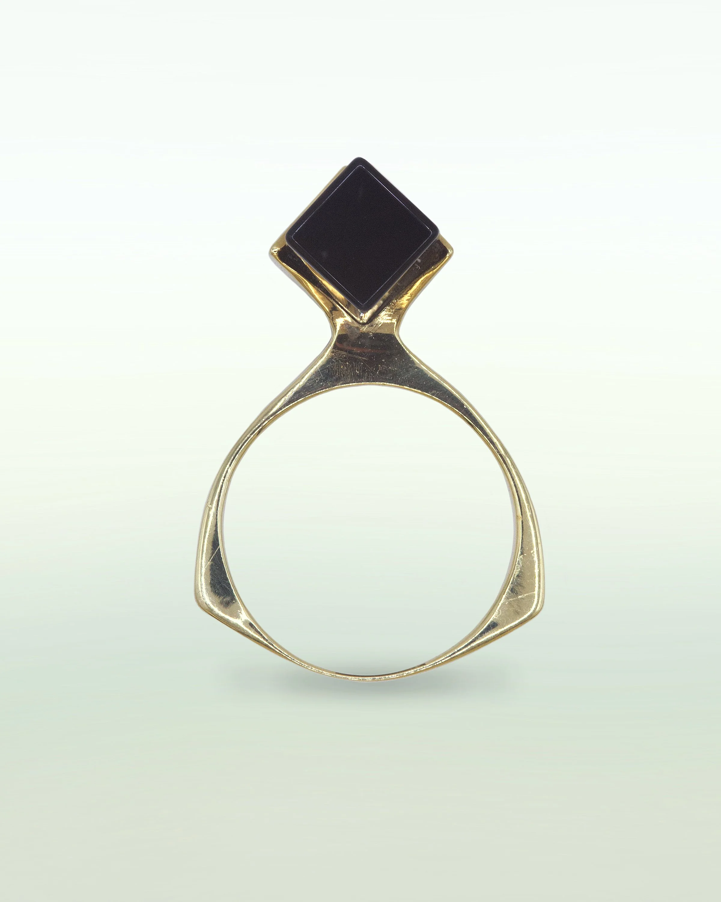 ring40E.jpg