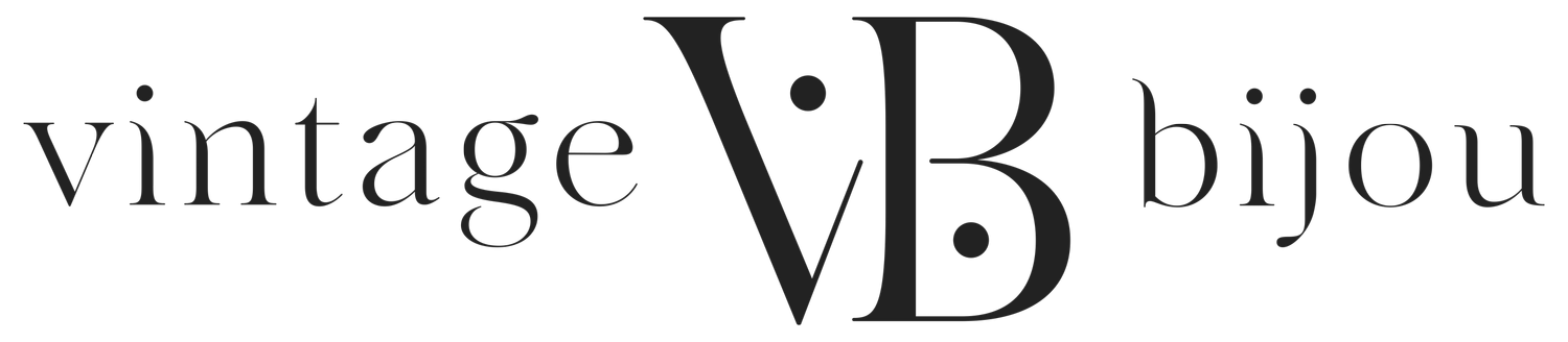 Vintage Bijou
