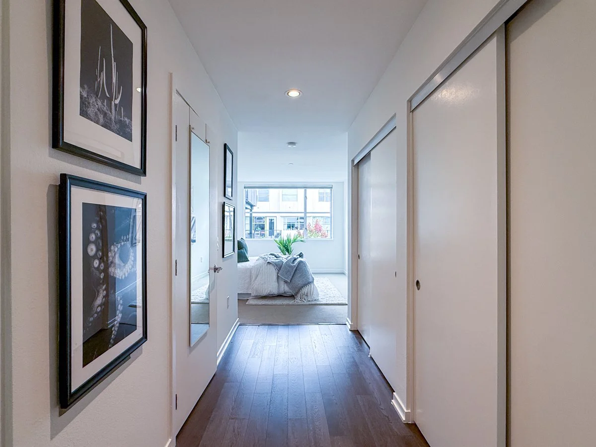 View from en suite bathroom to bedroom