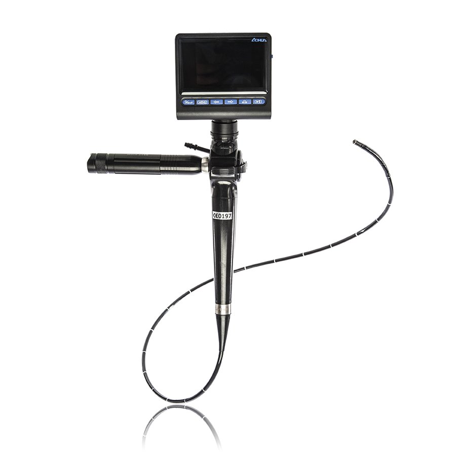 Medical ultrasound probe with a handheld transducer and a display screen