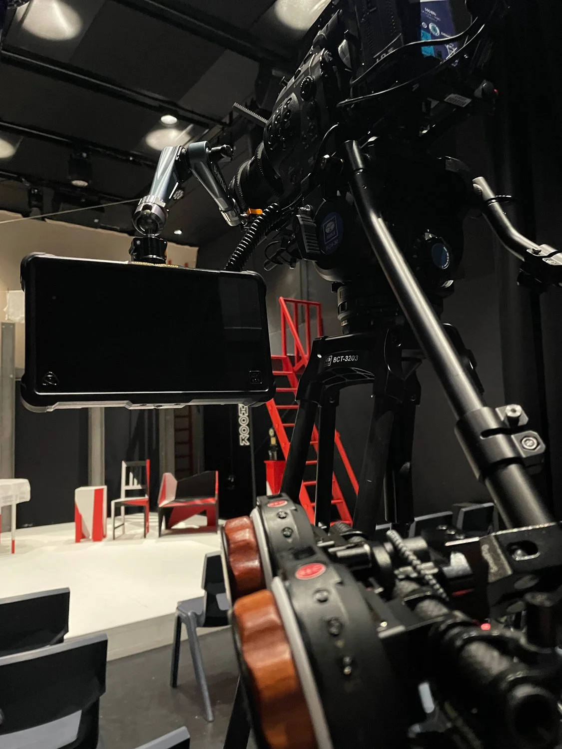 Buisness in action 2024-19.jpg