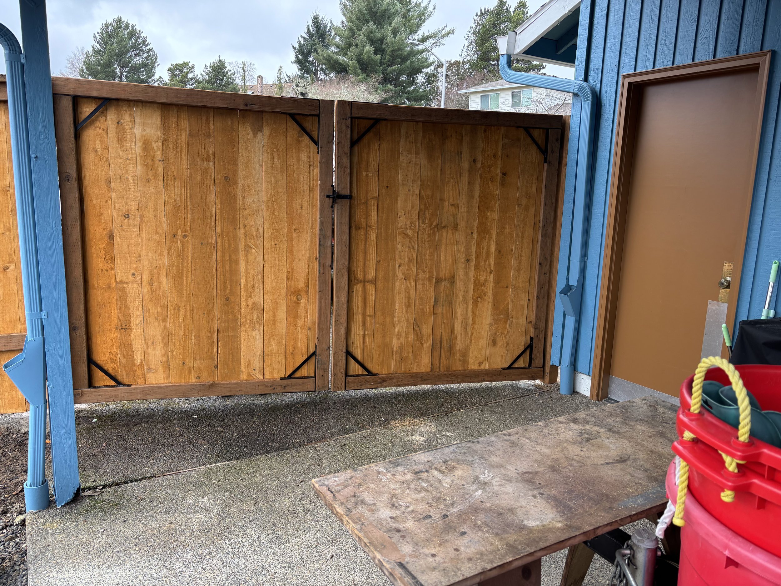 Fences and Exterior Repairs/Installation