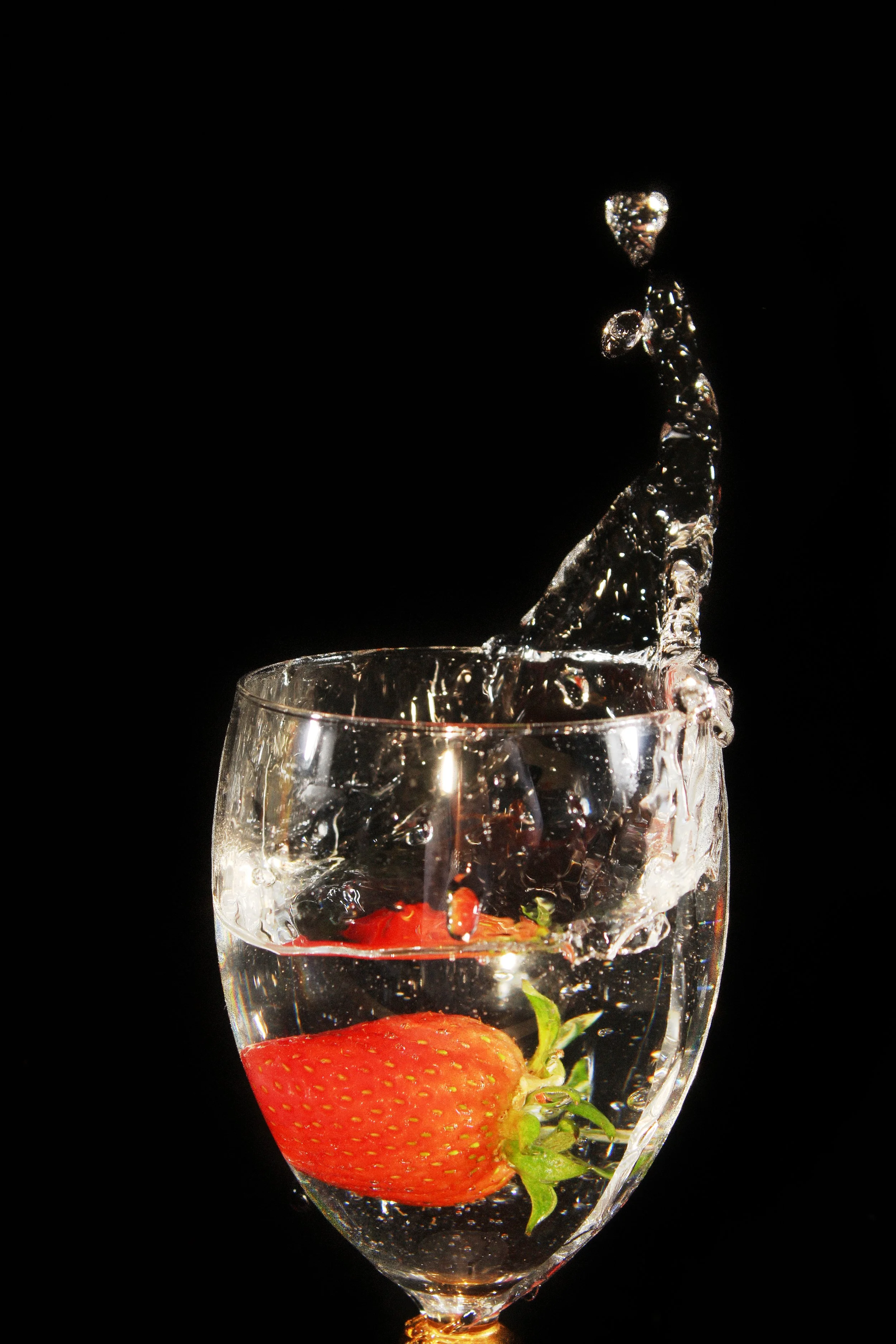 Glass _ water splash_ ciaran_mcdaid.jpg