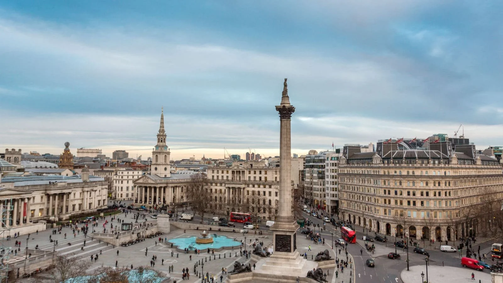 Trafalgar-Sq-1600x900.jpg