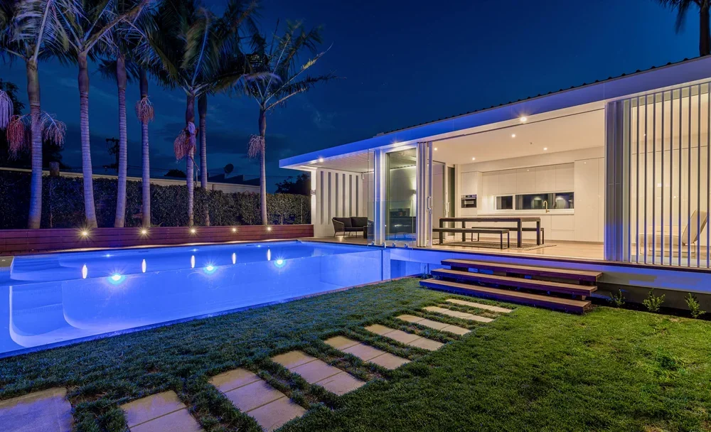 Eltham Pool House, Auckland, New Zealand