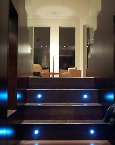 12Airliedressingroomstepsphoto1jpg - Copy - Copy.jpg