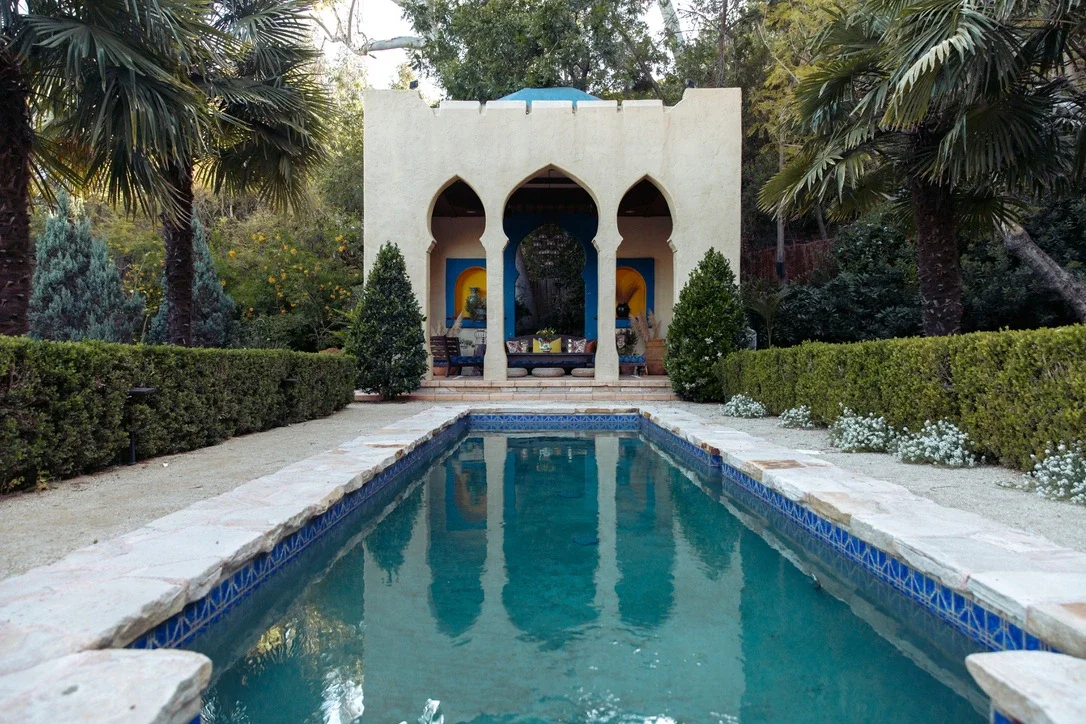 XOHH Pool and backyard view