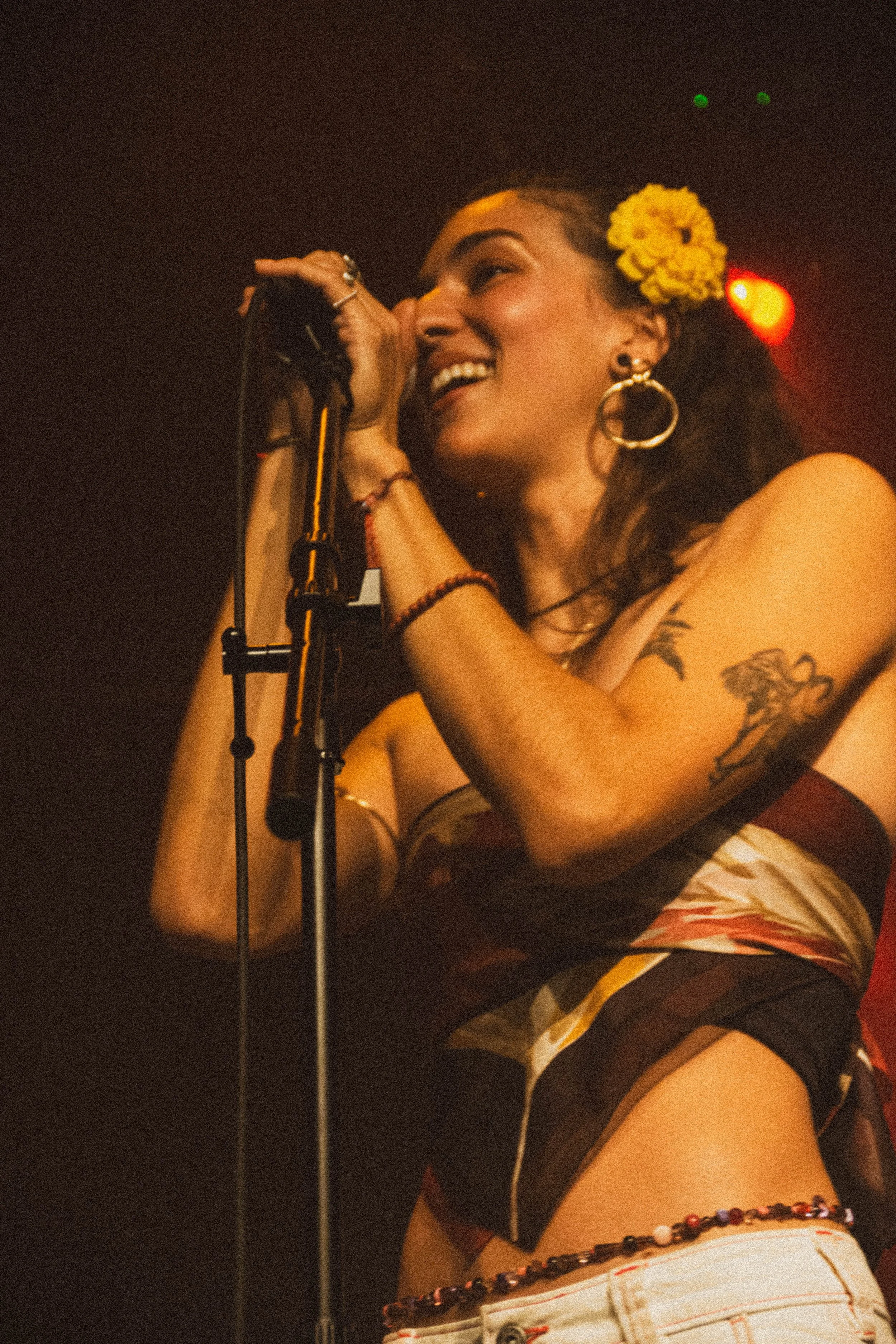 1000JOULES@mawuliiiiiiii_Maëva Acolatsé32.jpg