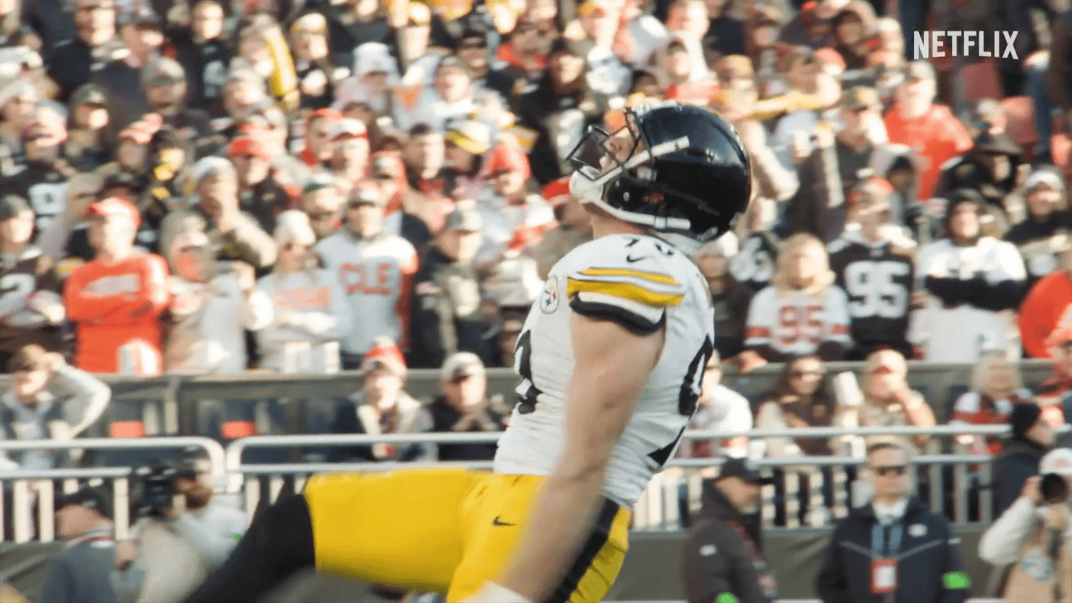 NFL on Netflix Christmas Gameday 30_4.gif