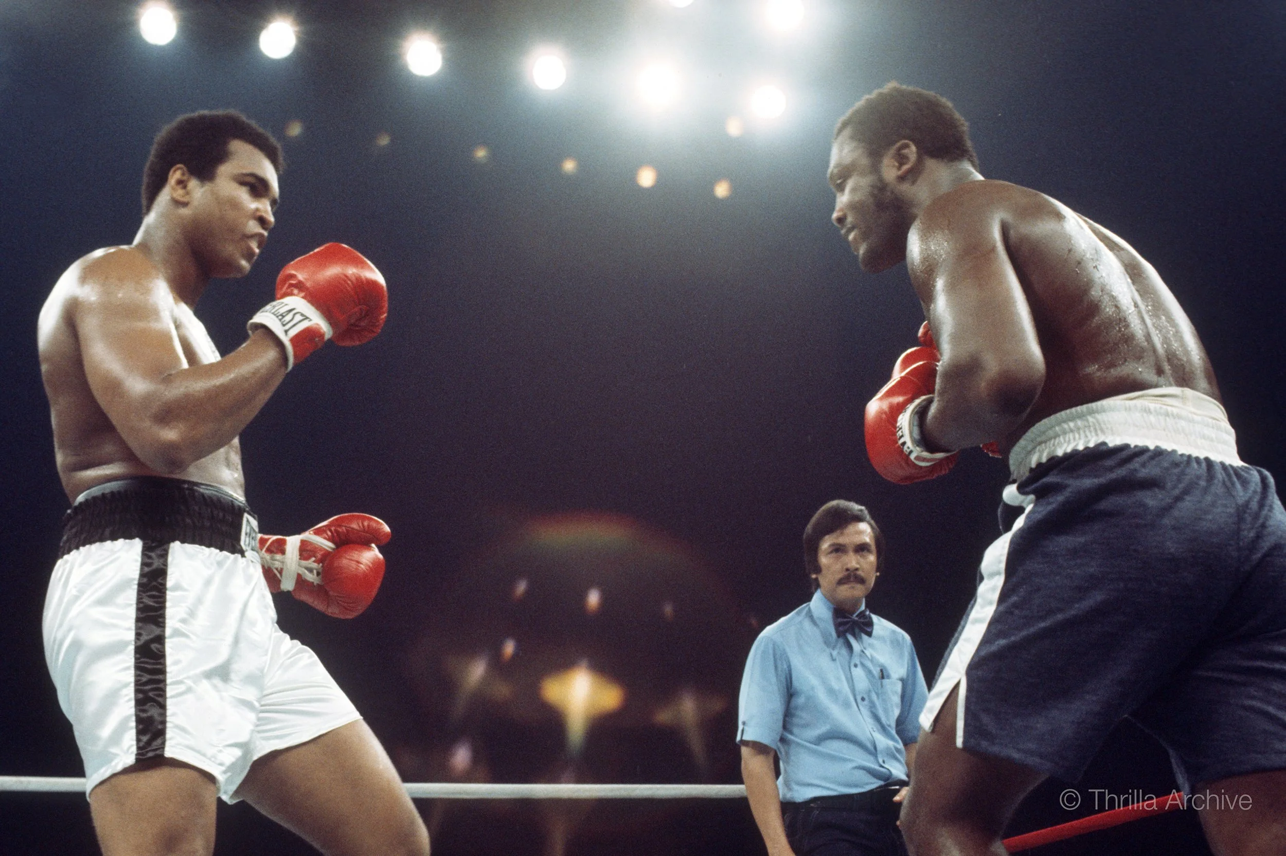 Standoff balance between Muhammad Ali and Joe Frazier in their third and final fight, Thrilla in Manila, 1975