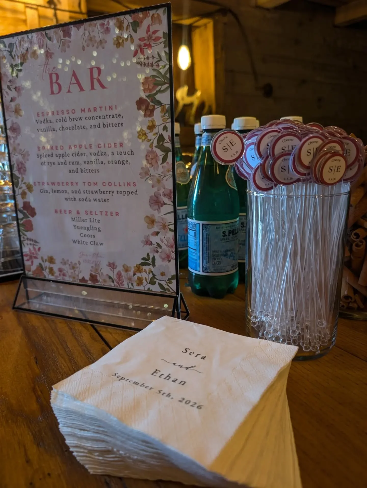 Check multiple vendors off your list with Craft Event Bar Collective 🥂 email us at info@crafteventbar.com to get started booking! 

Photo taken at @canyonrunranch 🫶🏼 another congratulations to Sera and Ethan! We love being a part of everyones cele
