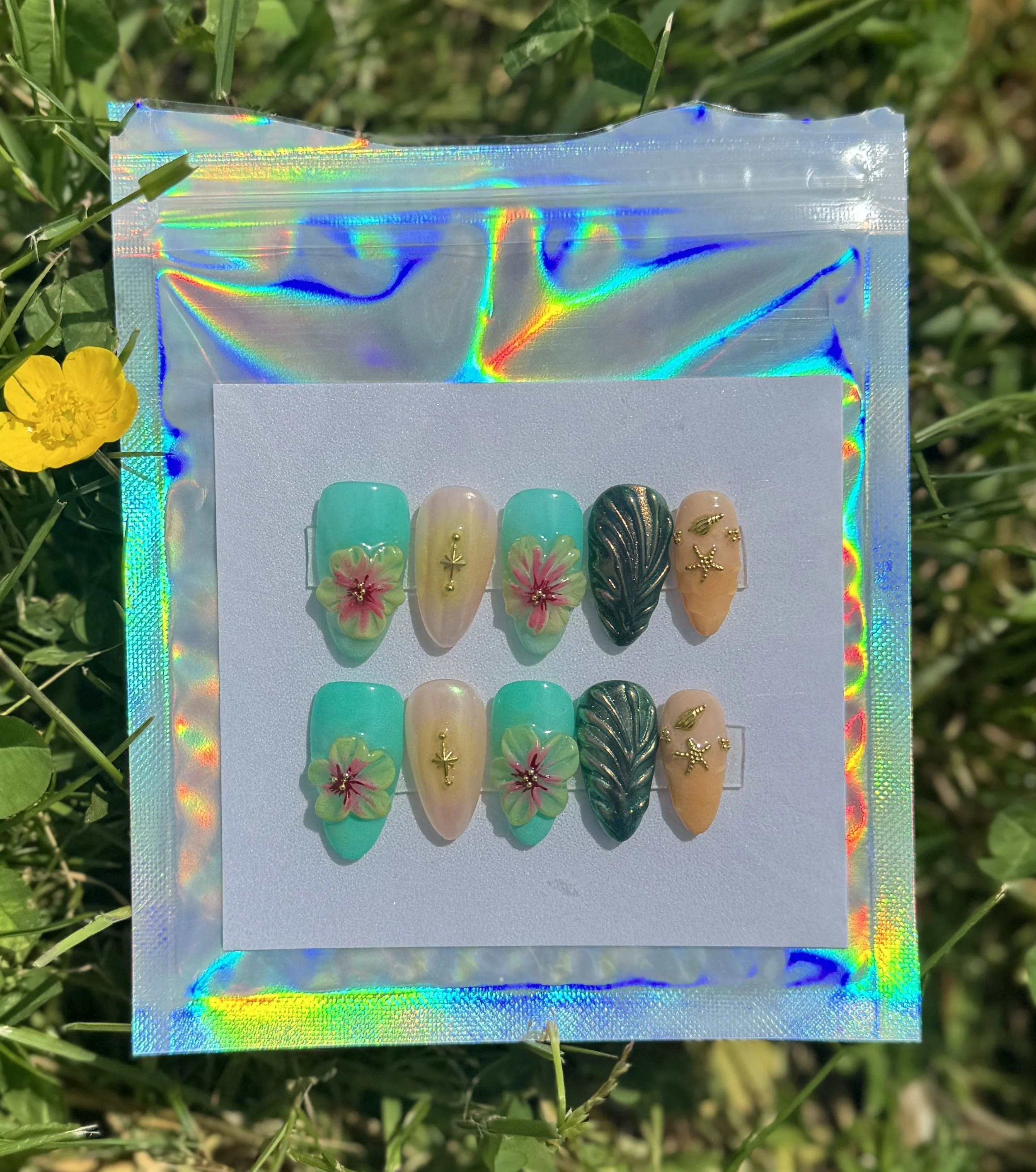 BEACH VIBES small