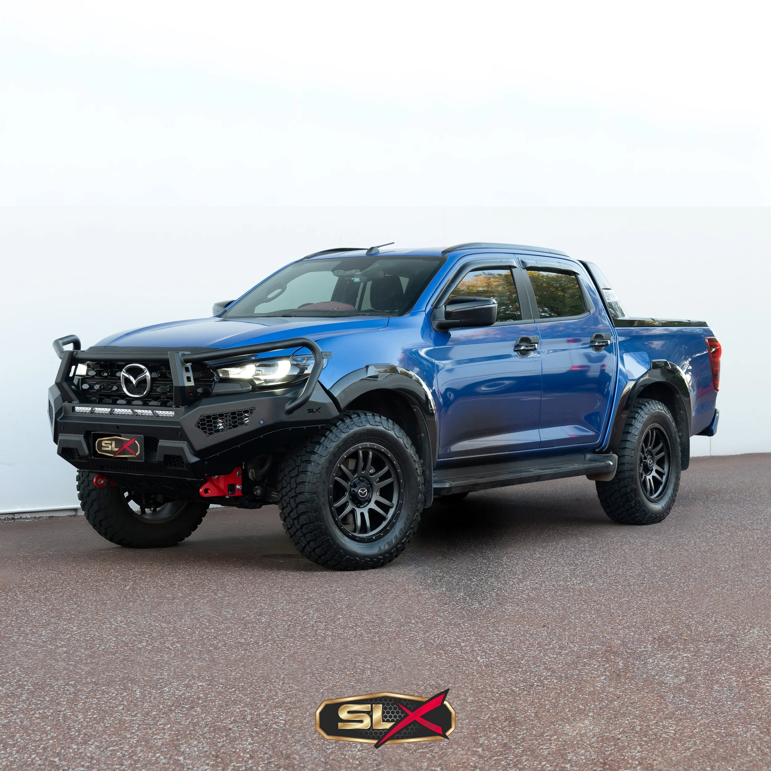 mazda-bt50-bullbar-slx-side-profile (1).jpg