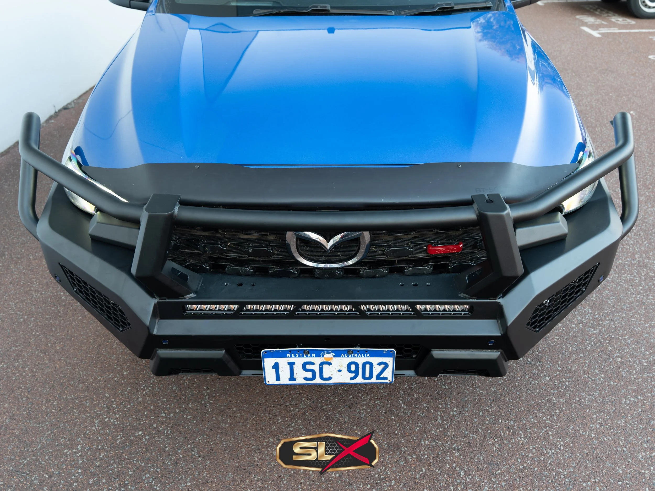 SLX RECON BULLBAR BT50 2025 ON DOWN VIEW.jpg