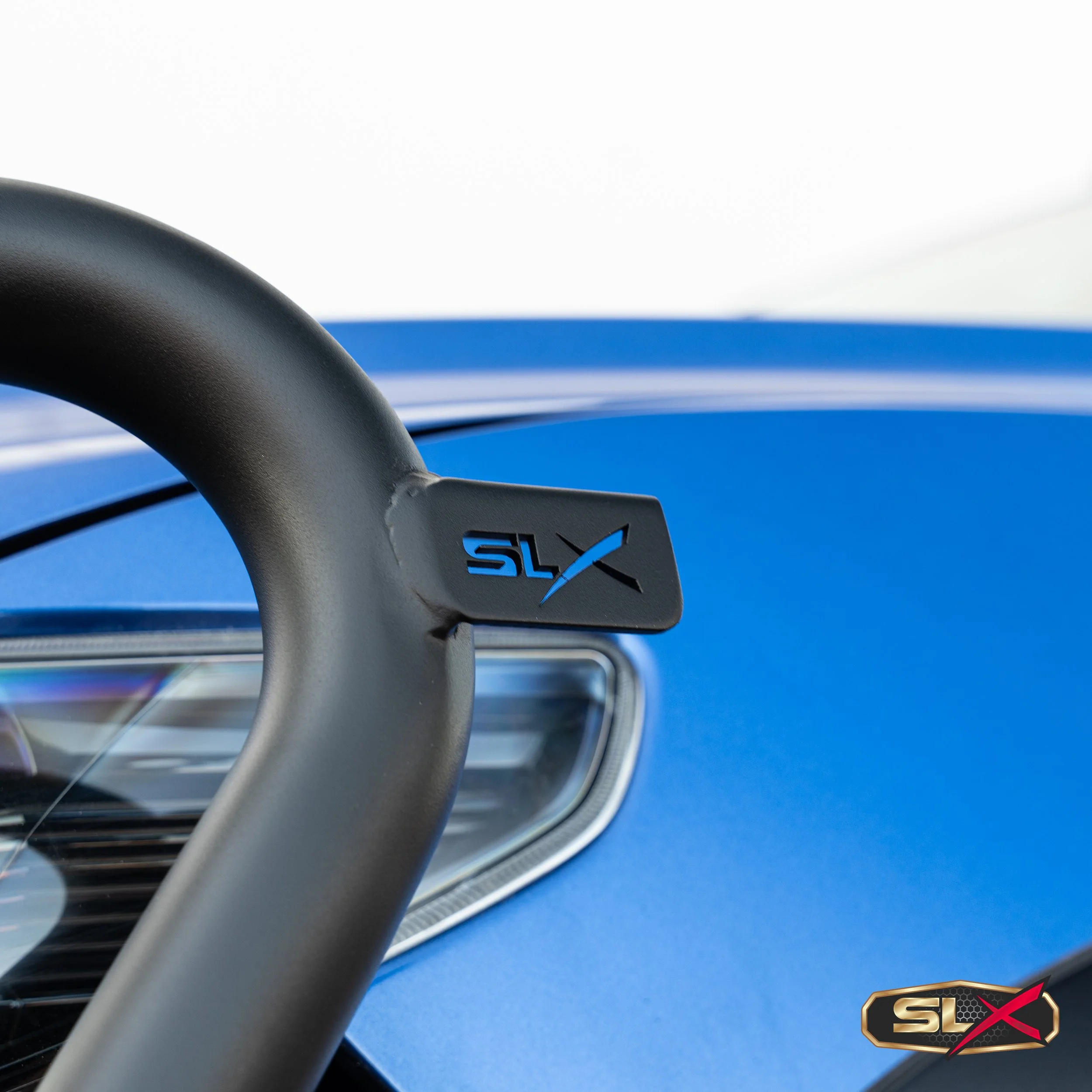 SLX RECON BULLBAR BT50 2025 ON ANTENNA.jpg