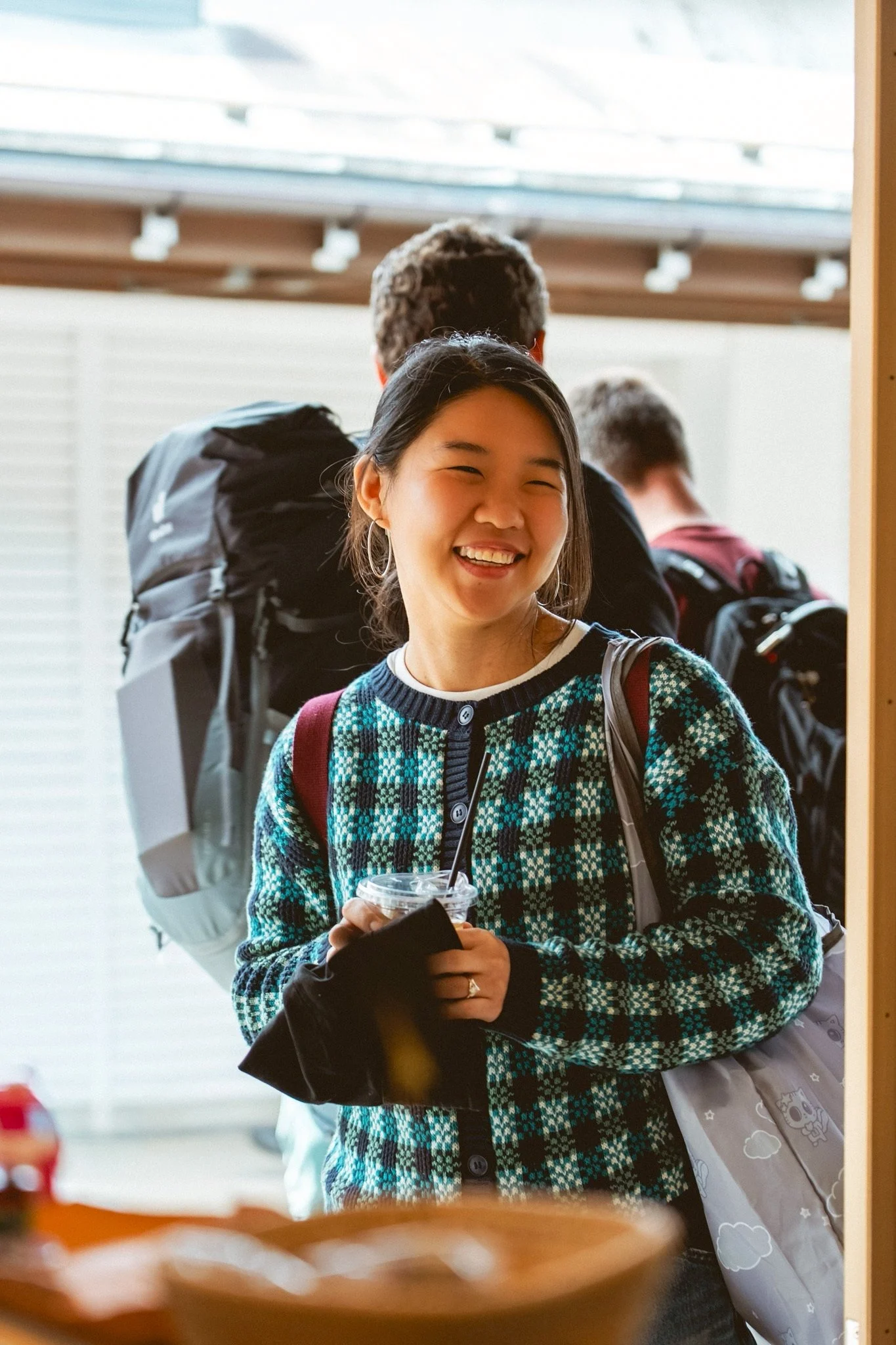 Our online Japanese lessons focus on real-life communication and practical conversation. Learn natural Japanese with friendly teachers in engaging one-on-one or group lessons.