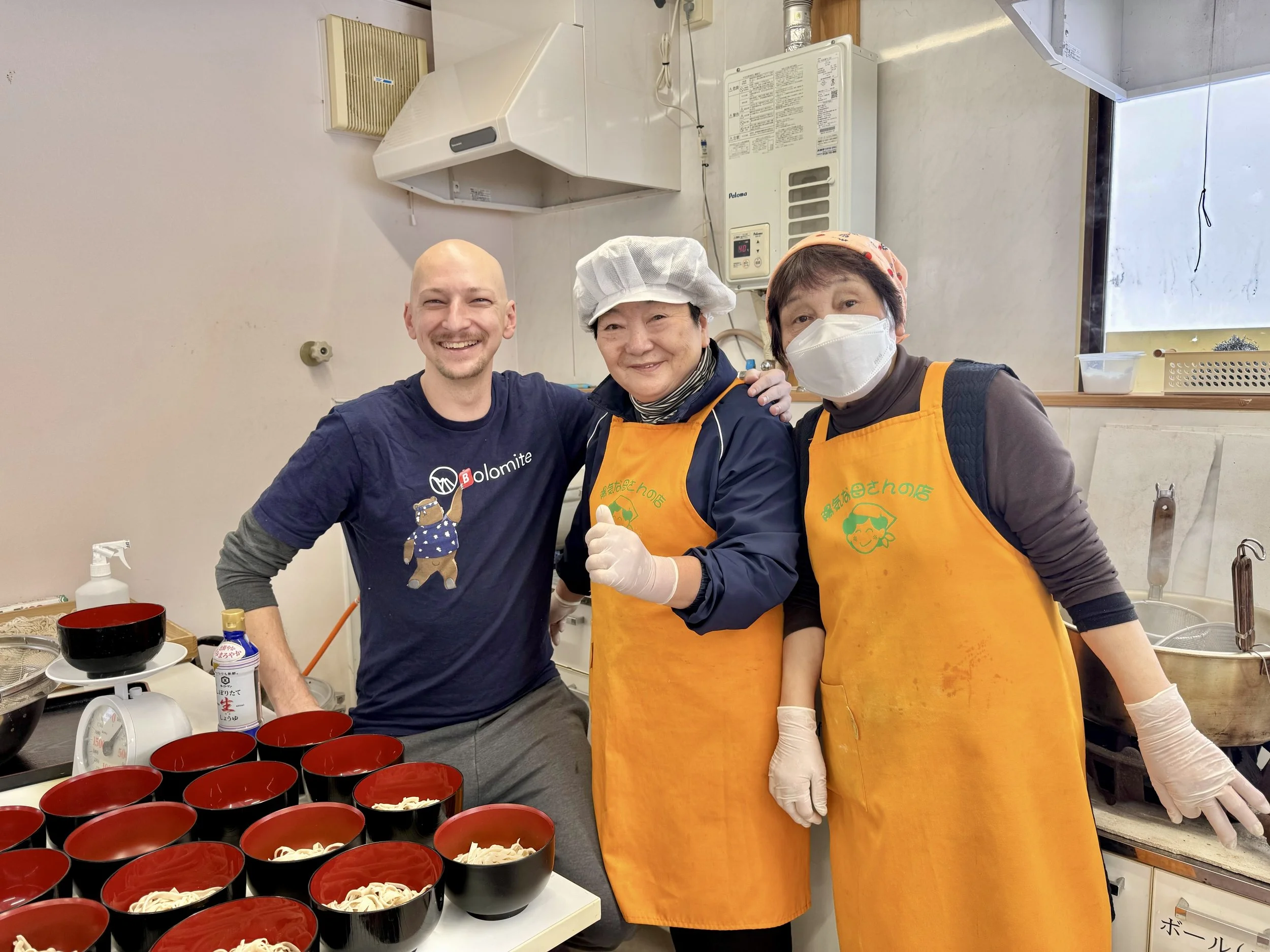 Our online Japanese lessons focus on real-life communication and practical conversation. Learn natural Japanese with friendly teachers in engaging one-on-one or group lessons.