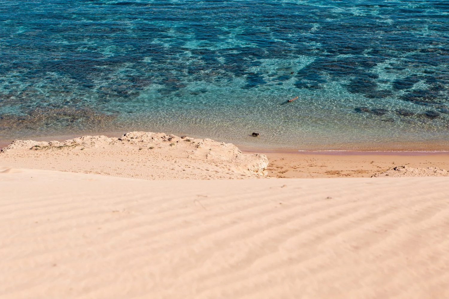 Shifting sand