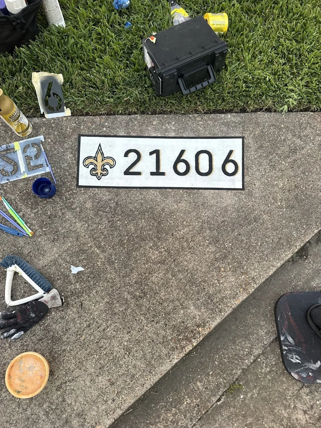 Saints Curb Painting