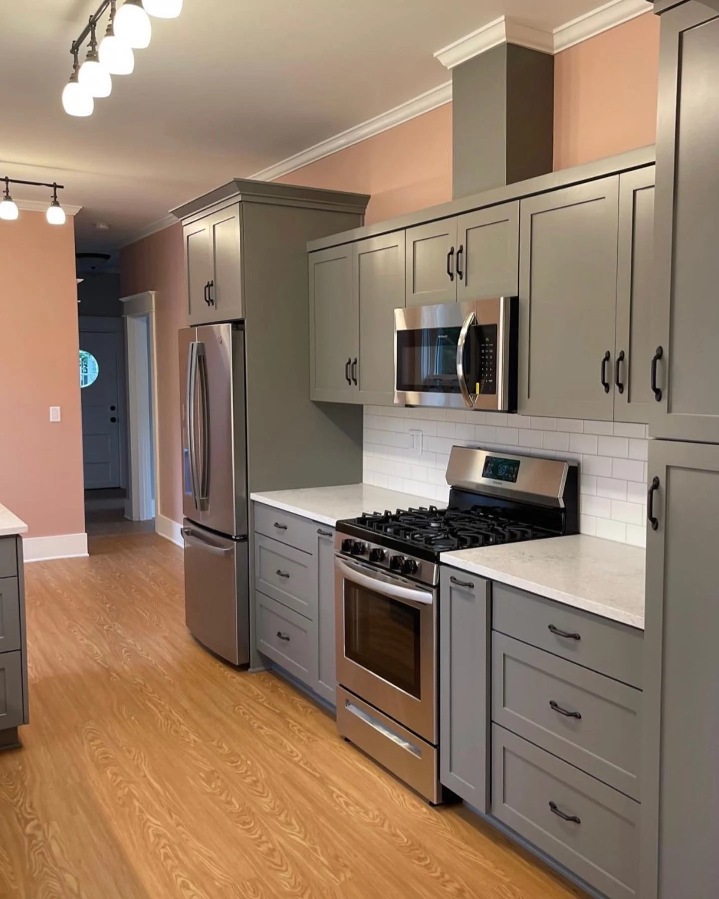 4F0F199A-B4AA-4EE0-BEFC-4DEA0FB2DFBB (3).jpg