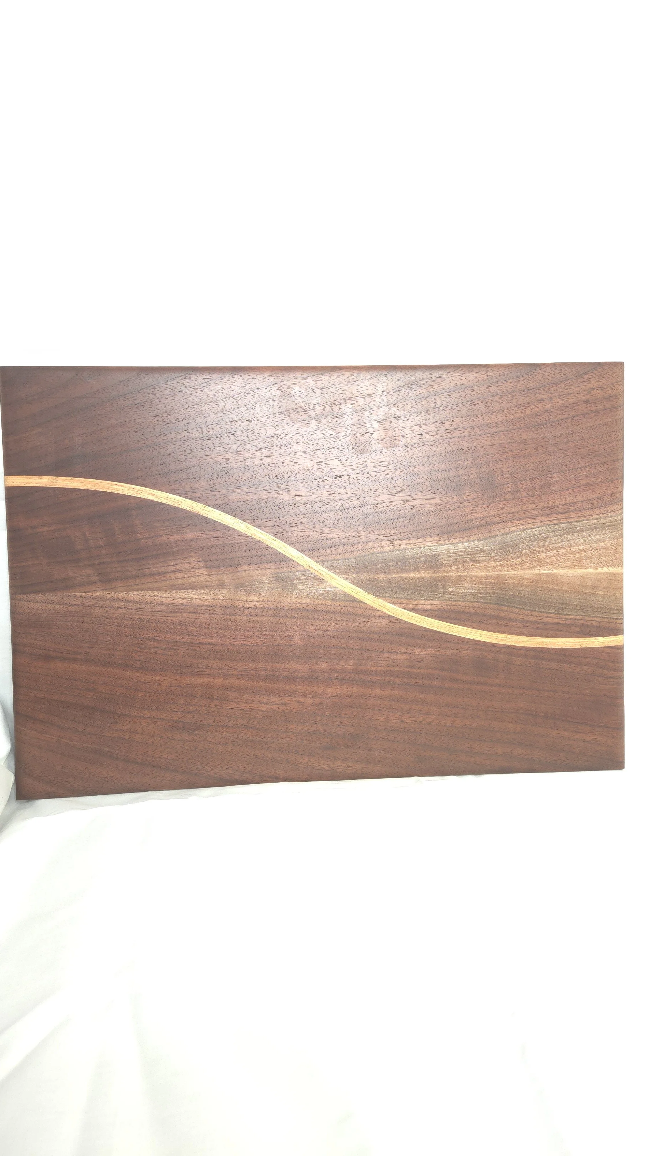 Elegant curve serving board
