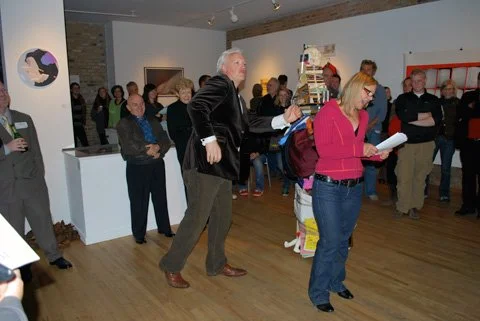 Tony Tasset, Walk