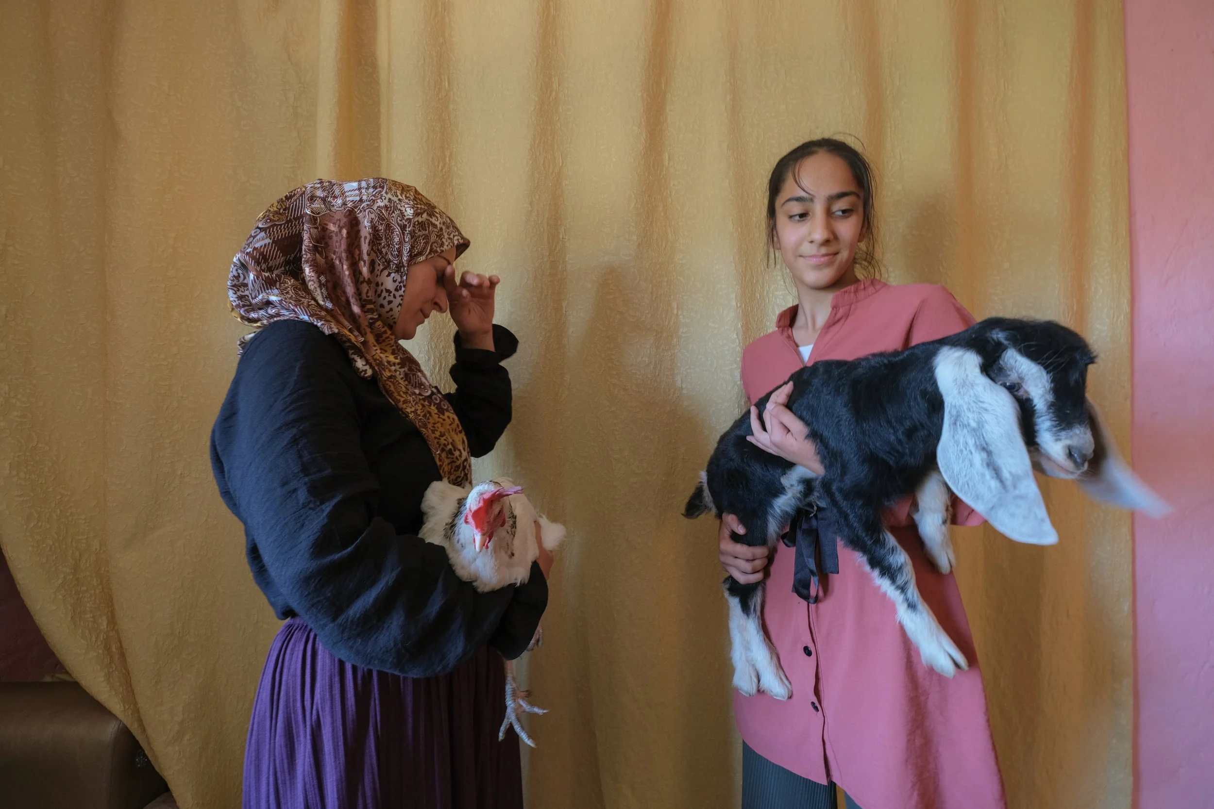 arka odadaki kadınlar_zeynep dildar gürcan2.jpg