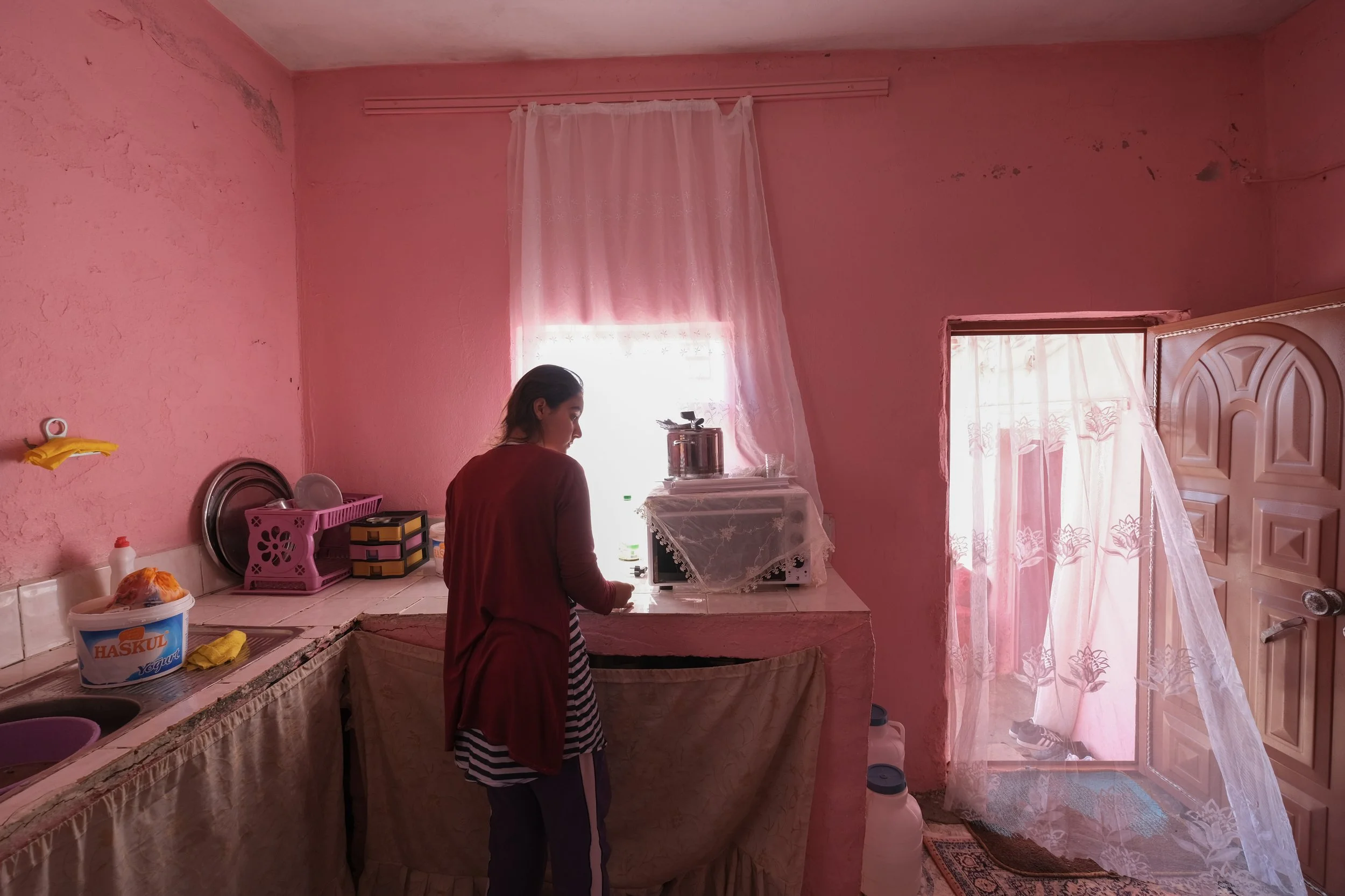 arka odadaki kadınlar_zeynep dildar gürcan1.jpg