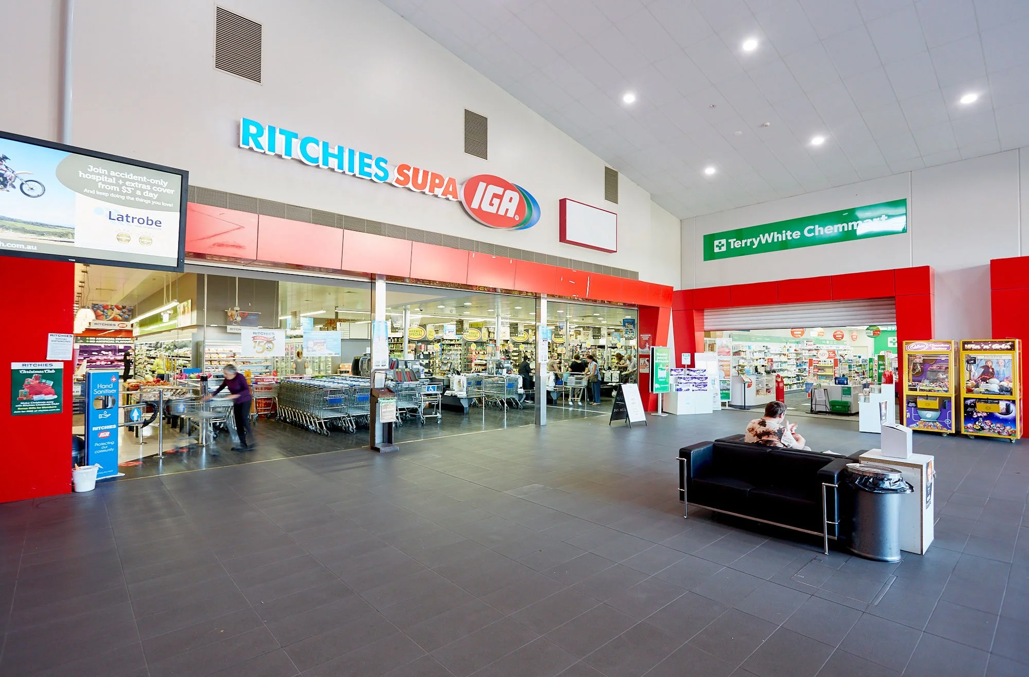 BAIRNSDALE-Eastwood-Shopping-Centre_WEB_B4A7238.jpg