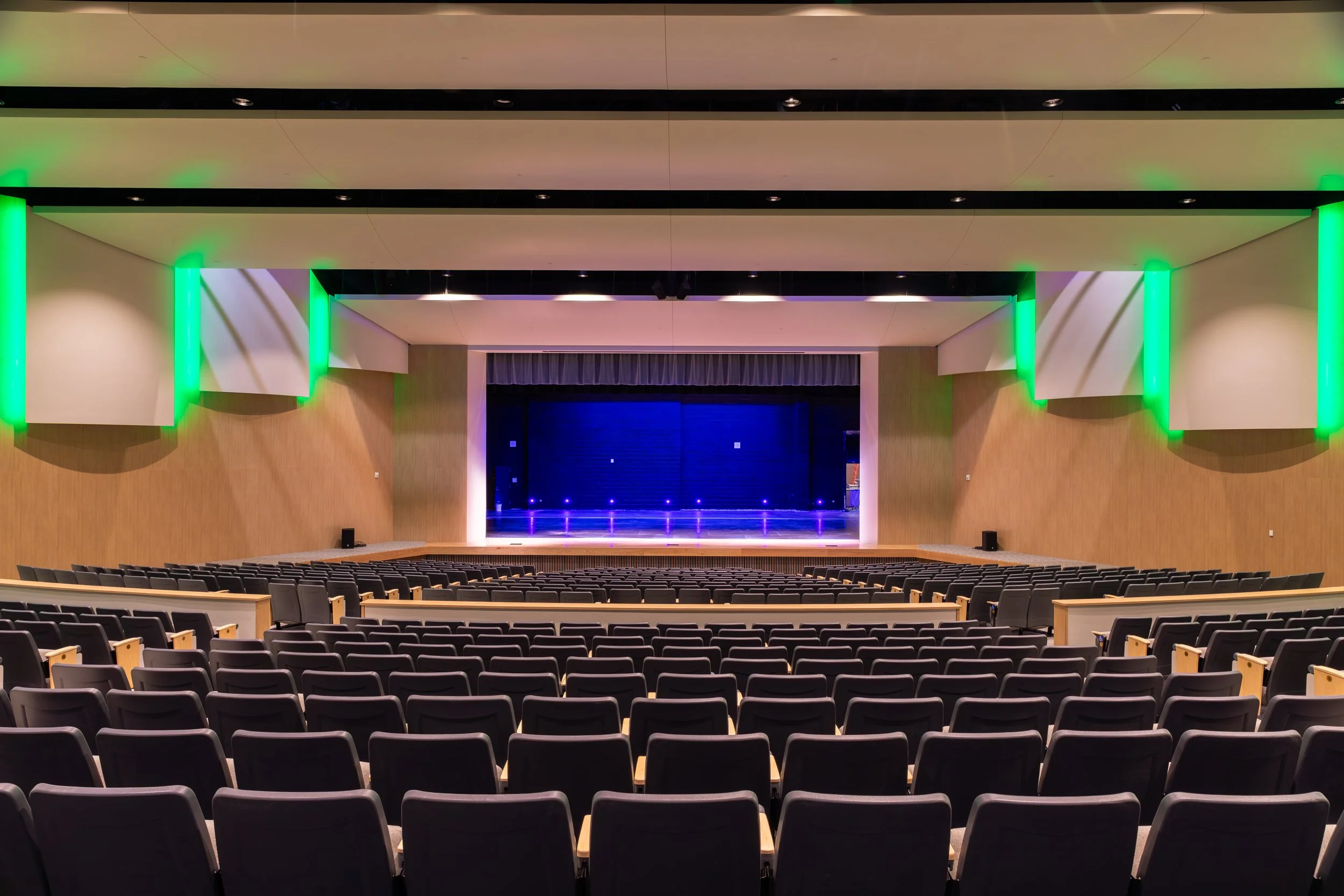 Tomas High School (13).jpg