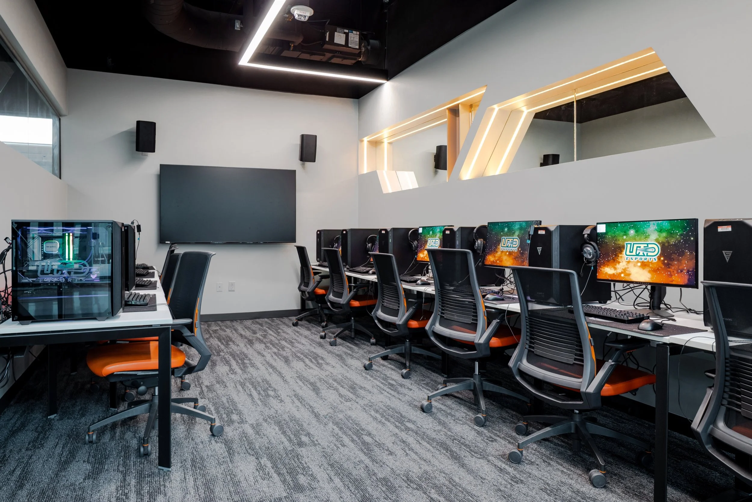 UTD Esports (Comets LANding) — ADAM ELMHORST